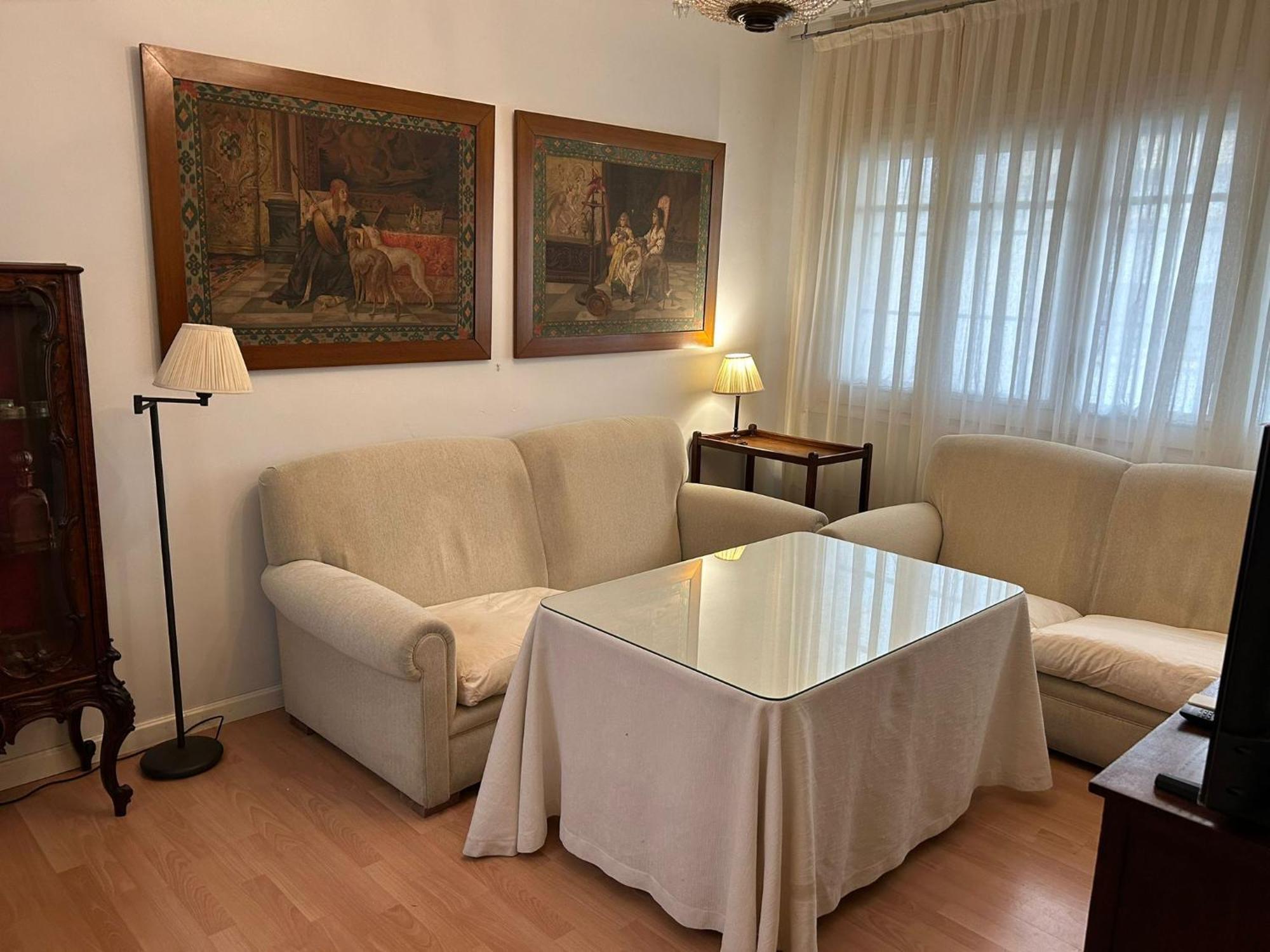 2 Bedroom Apartment By Guadalquivir River Seville Exterior photo